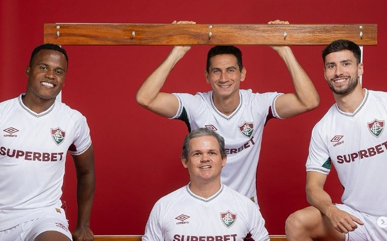 Fluminense lança novo uniforme dois que será usado Mundial de Clubes da Fifa, nos EUA