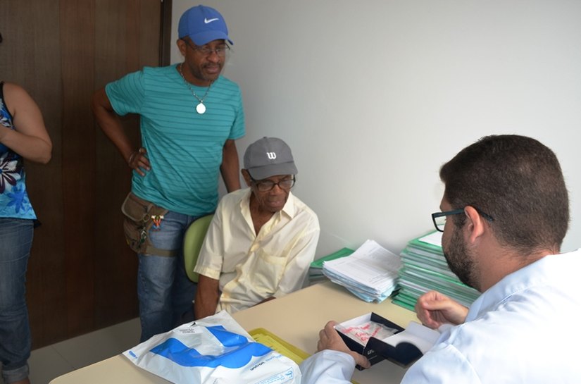 Associação beneficia mais de 200 pacientes com aparelhos auditivos