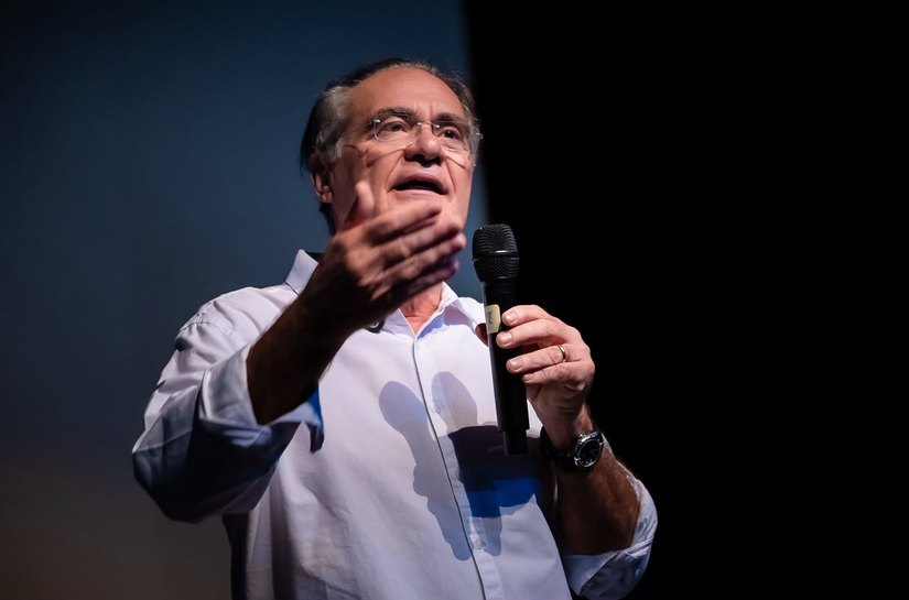 'No que depender do MDB vamos votar na próxima semana', diz Renan Calheiros sobre a PEC do fim da escala 6x1