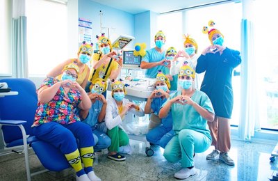 Minions invadem ala pediátrica do Hospital da Cidade e transformam rotina com leveza e afeto