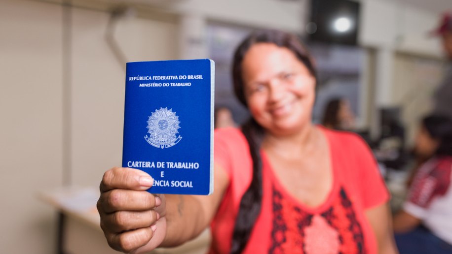 Maceió cria mais de 1.400 empregos formais e contribui com queda do desemprego