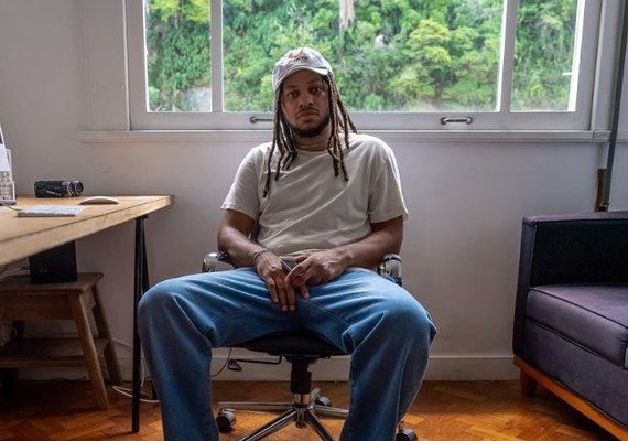 Maxwell Alexandre exibe série 'Novo Poder'