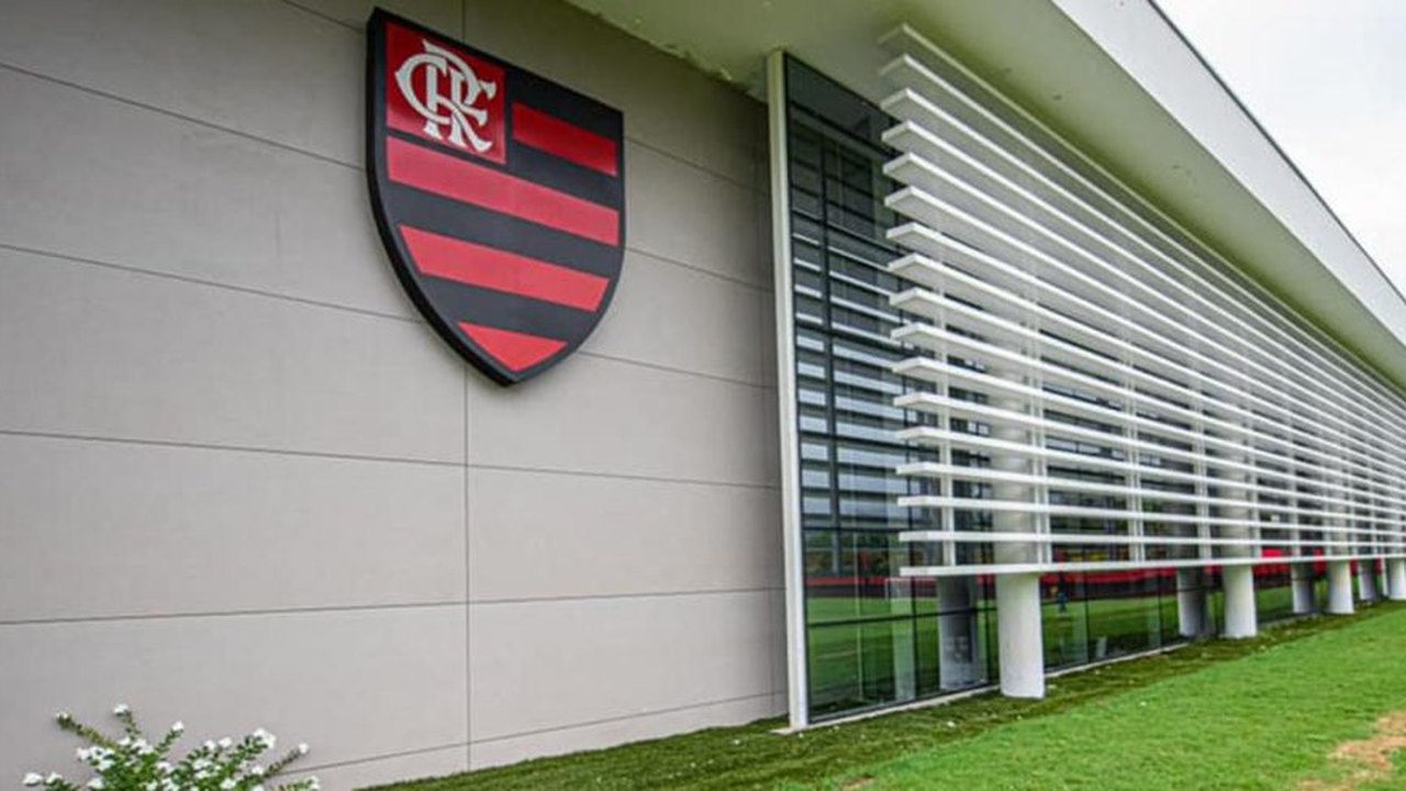 Três famílias de vítimas do incêndio do Ninho do Urubu rebatem Flamengo