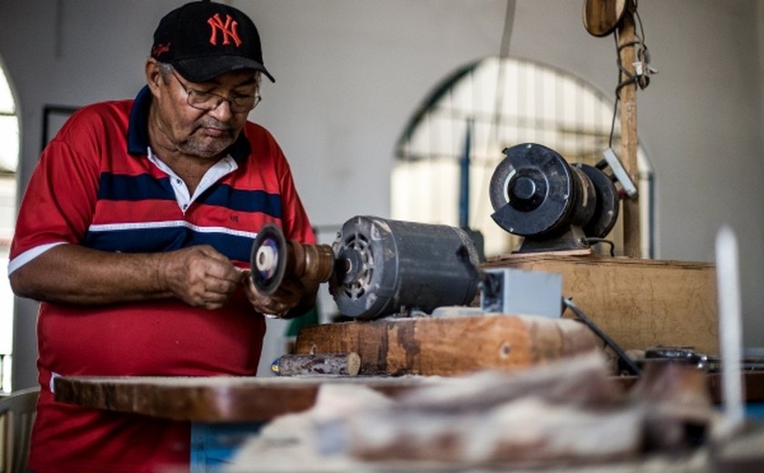 Talento: Projeto &#8216;Alagoas Feito a Mão&#8217; realiza visita a artesãos