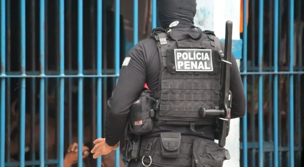 Mulher esconde drogas na região íntima e tenta entregar para marido preso em Sergipe