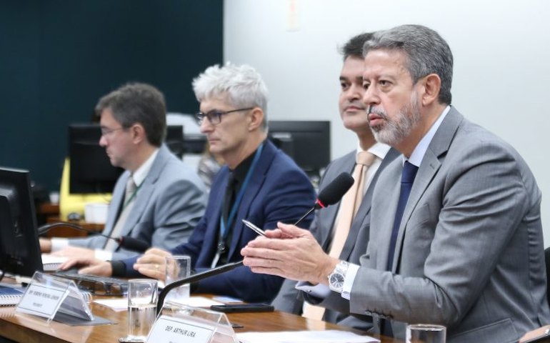 Relator eleva faixa que terá redução parcial do Imposto de Renda a partir de 2026