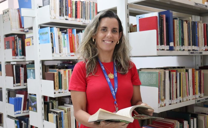 Library Shelfie Day: participe do movimento e compartilhe a sua paixão pelos livros nas redes sociais