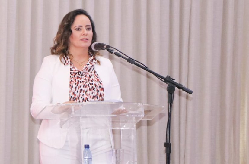 Fabiana Pessoa defende maior participação feminina na política
