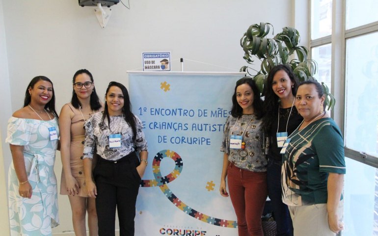 Mães de autistas participam de encontro e discutem melhorias no cotidiano das crianças