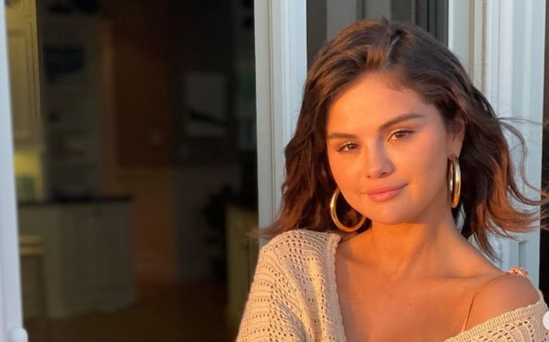 Selena Gomez relembra indicação ao Emmy por 'Only murders in the building': 'Alguém me deu parabéns e lembro de pensar: 'pelo quê?''