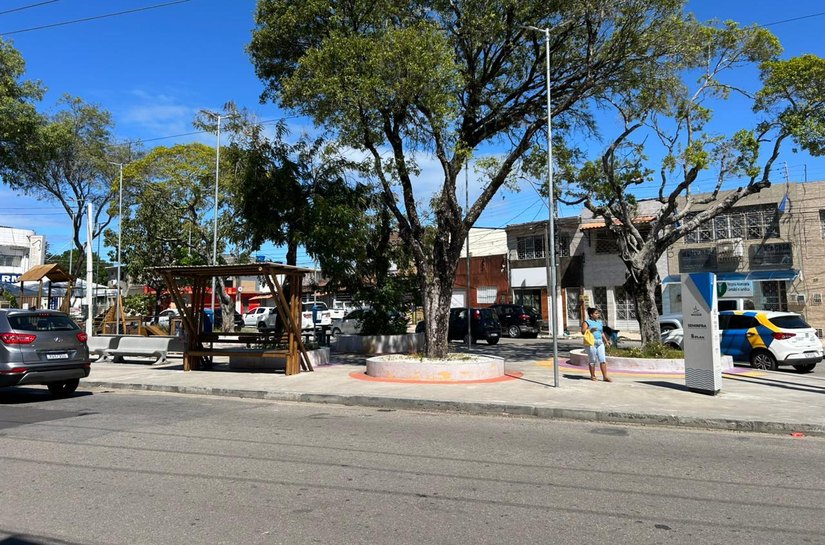 Ilumina registra furto de cabos de cobre em praça no Poço