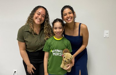 Herbário MAC inicia entrega das camisas para a 4ª edição do Botânico Mirim