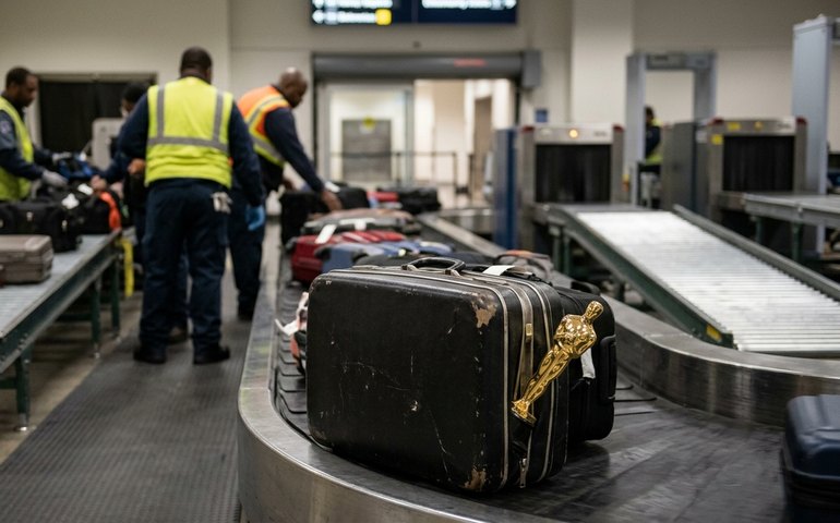Oscar de diretor russo desaparece após ser despachado em aeroporto de Nova York