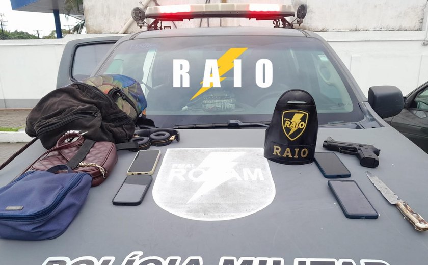 Polícia Militar detém suspeitos de assalto em ônibus urbano em Maceió