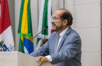 Vereador Dr. Cleber Costa propõe manutenção e adequação de calçadas no Centro de Maceió