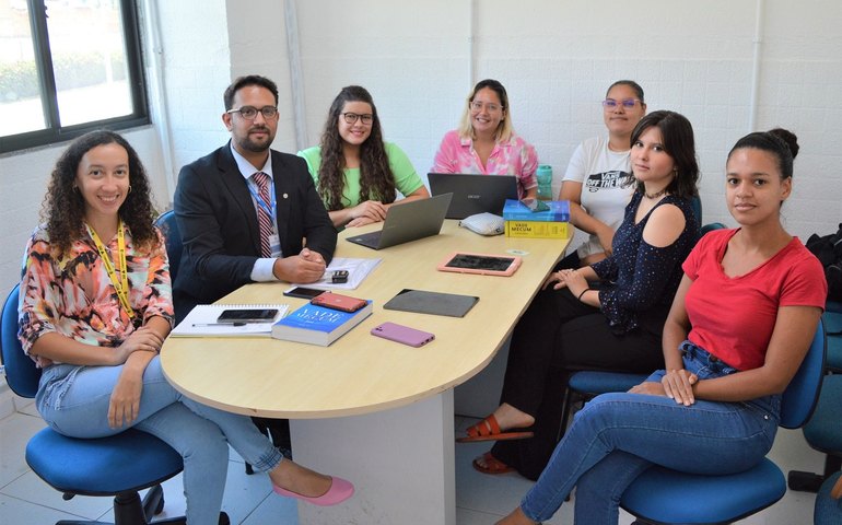 Projeto realiza mudança de nome e gênero de pessoas trans