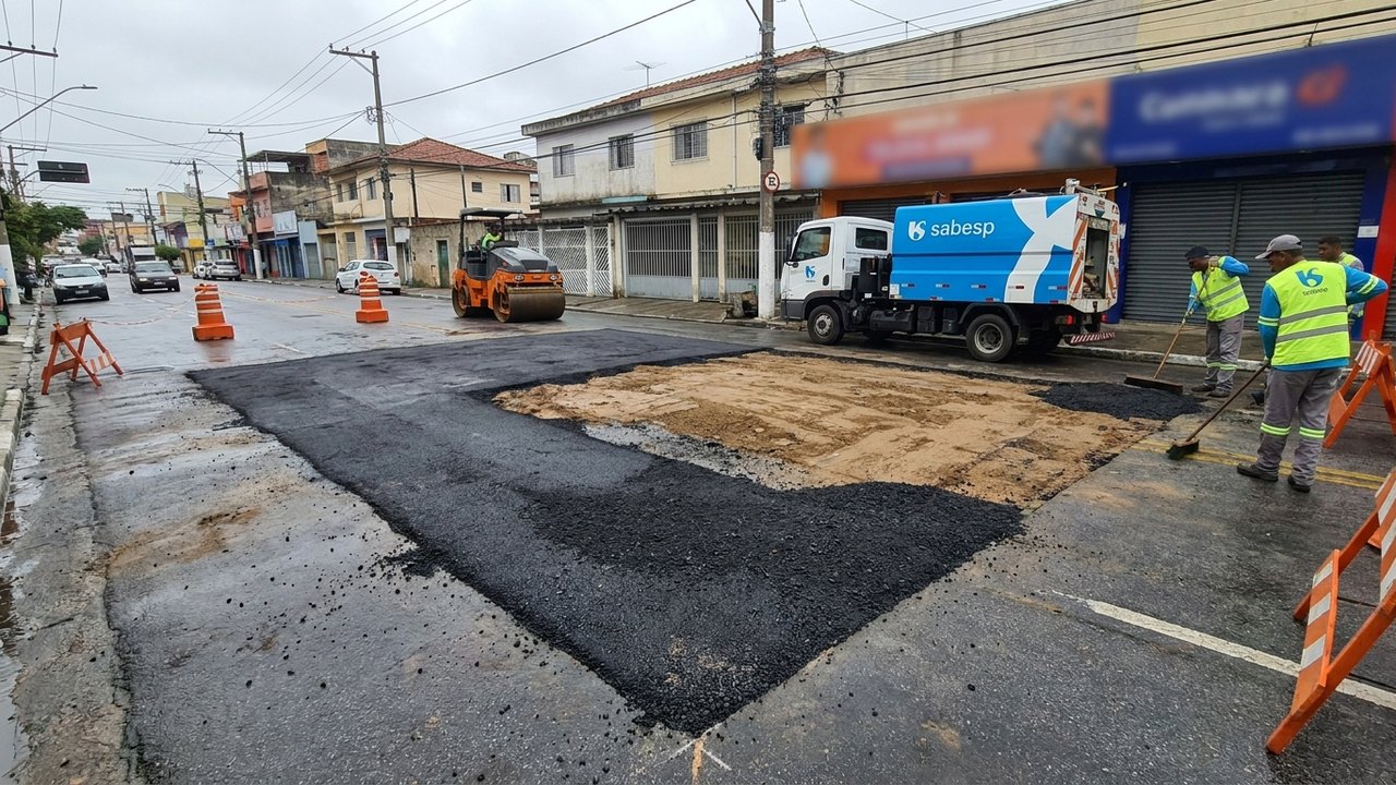Sabesp conclui reparo de cratera em Osasco após incidentes em obras