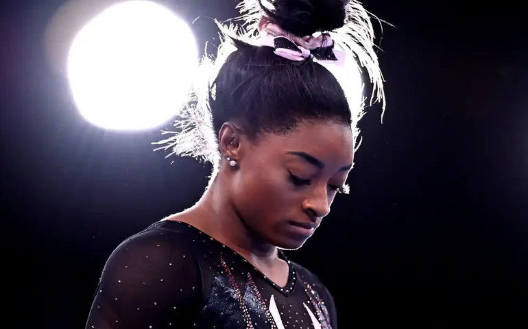 Simone Biles põe em xeque participação nos Jogos de Los Angeles: 'Sinto meu corpo envelhecendo'