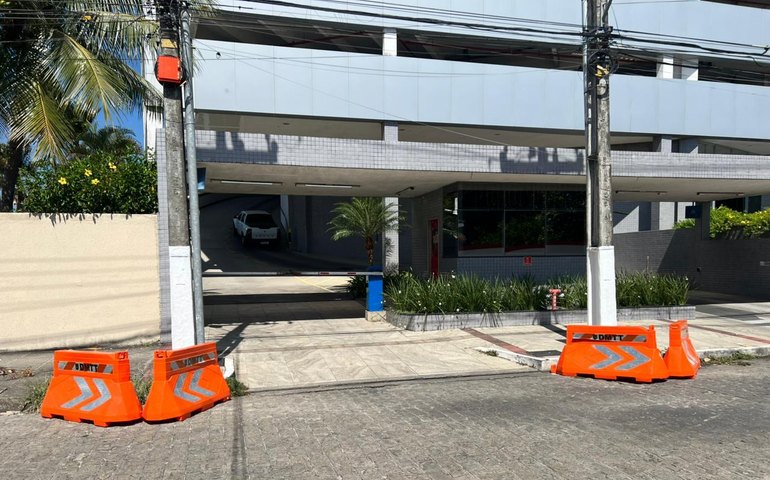 DMTT regulamenta uso de barreiras plásticas para coibir estacionamento irregular