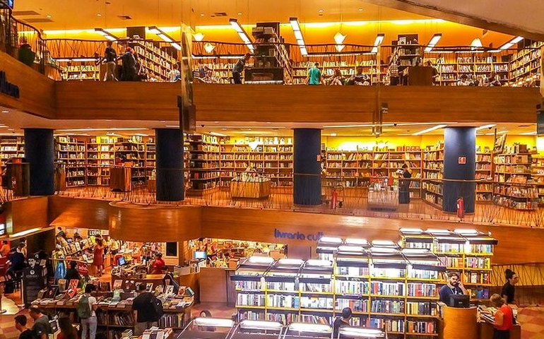Livraria de SP sai dos Campos Elísios e vai para o Bixiga; reinauguração é sábado