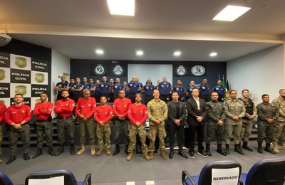 Polícia Civil realiza aula inaugural do I Curso de Condutores de Cães de Faro Policial
