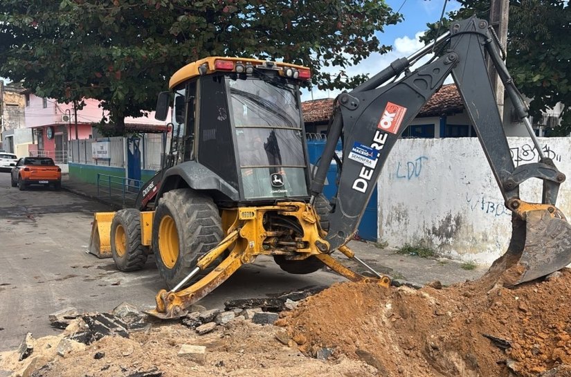 Prefeitura inicia serviços de implantação de nova galeria de águas pluviais no Jacintinho