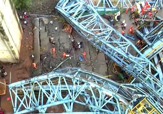 Ponte em construção desaba na Índia e deixa ao menos 17 mortos; vídeo