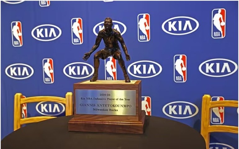 NBA: Gobert  lidera corrida pelo  prêmio de melhor  defensor