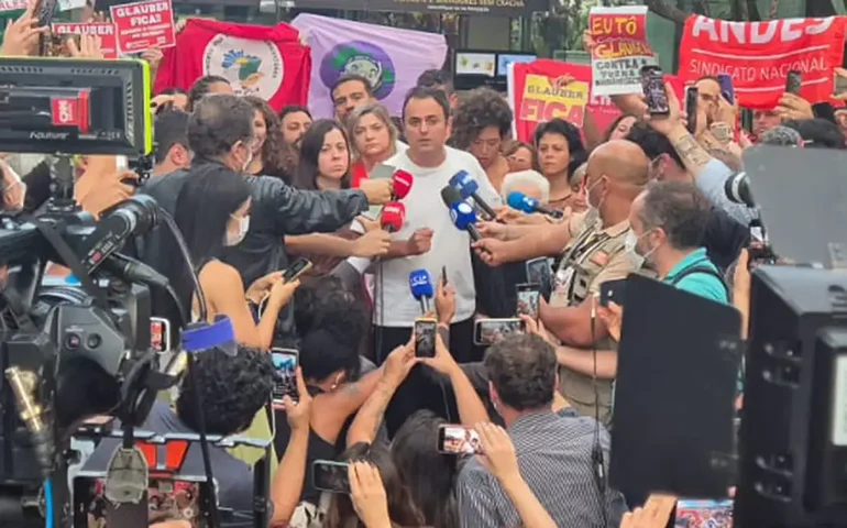 Glauber Braga entra com recurso contra decisão de cassar seu mandato