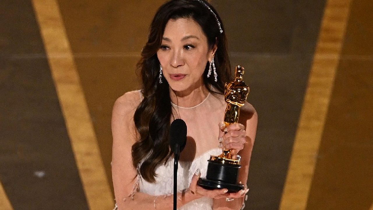 Michelle Yeoh ganha na categoria de melhor atriz do Oscar 2023