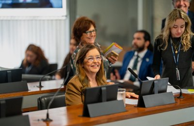 Dra. Eudócia lidera ranking de senadores que mais apresentaram propostas no primeiro semestre de 2026