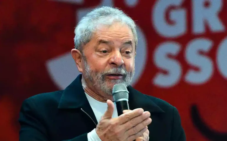Fala de Lula sobre uso de andador gera críticas de entidades e até da base aliada