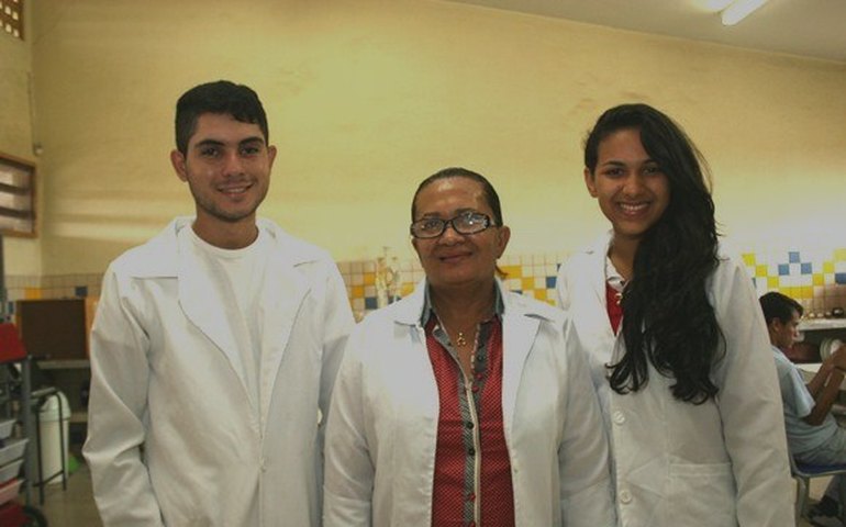 Alunos da rede estadual apresentam trabalho científico em Nova Iorque