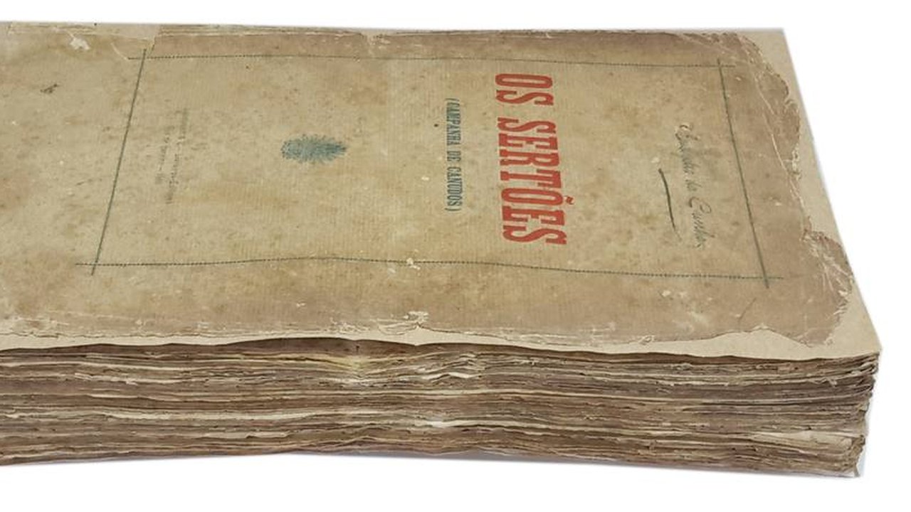 Dia mundial do livro: dez leituras essenciais para começar em 2022
