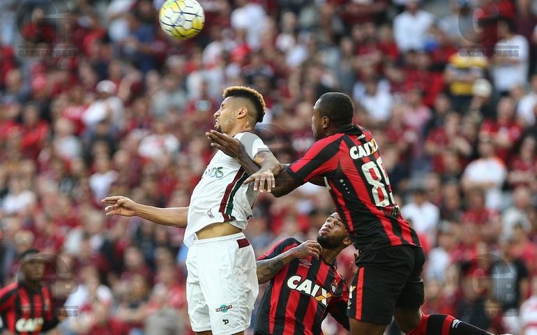 Decoração de Natal dos pontos turísticos de Brasília começa amanhã
