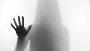 terrifying-adult-silhouette-studio / Foto: Imagem: Ilustrativa Freepik