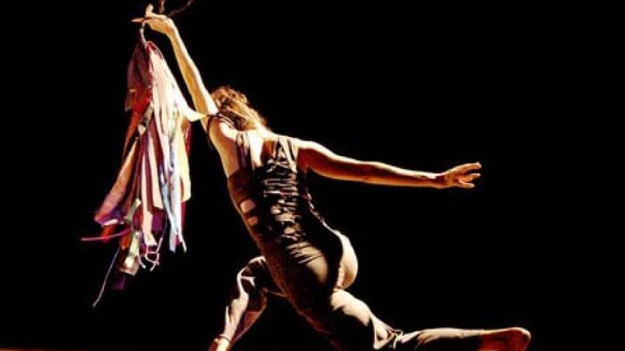 Performances artísticas movimentam o Dia Internacional da Dança