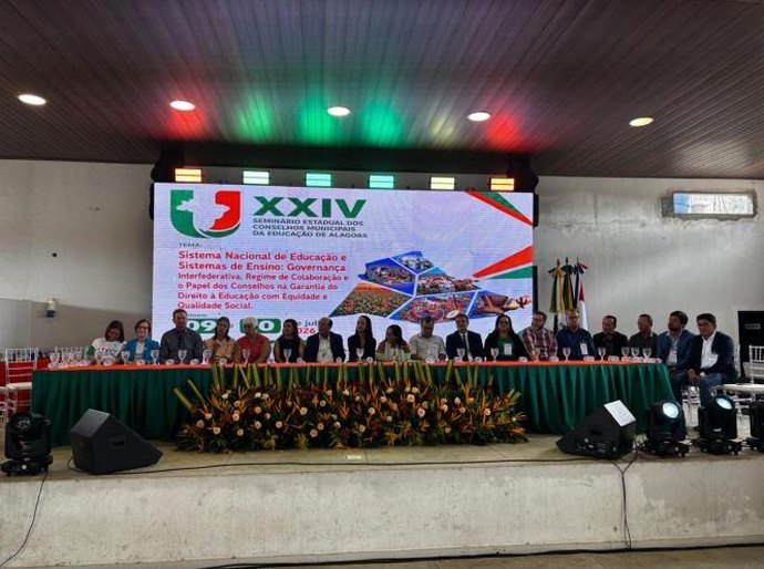 TCE/AL destaca transparência e controle social no financiamento da educação durante seminário estadual
