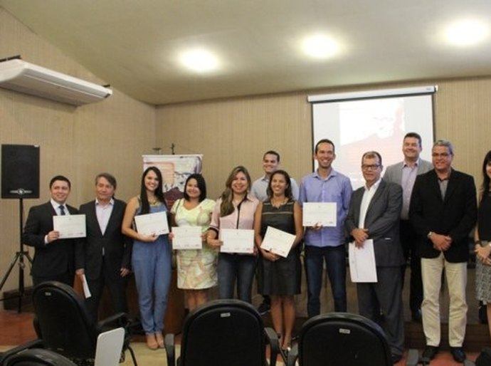 Fapeal e Imprensa Oficial premiam melhores trabalhos de Produção Científica