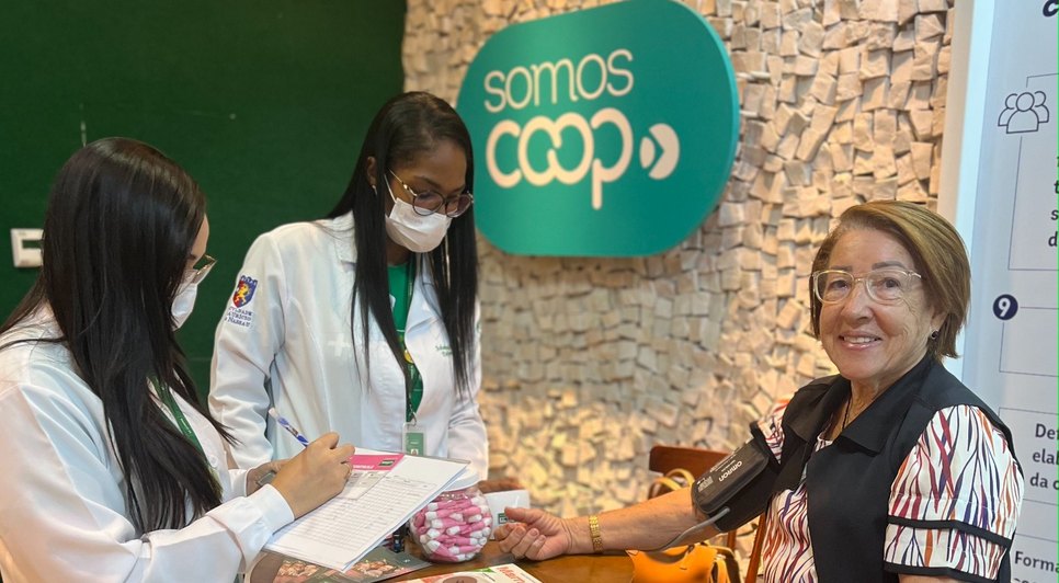 Loja oferta serviços de saúde gratuitos em shopping de Aracaju; veja como receber atendimento