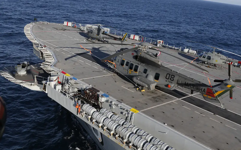 Queda da ponte no Tocantins: Marinha aciona aeronave, embarcações e mergulhadores nas buscas