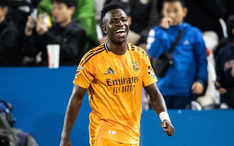 Vini Jr. volta, faz gol e Real Madrid derrota a Atalanta pela Liga dos Campeões