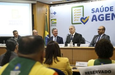 Saúde lança programa que pode capacitar 200 mil agentes comunitários
