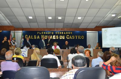 Câmara celebra Dia da Pessoa Idosa e entrega comendas Tereza de Calcutá e Fernando Iório 