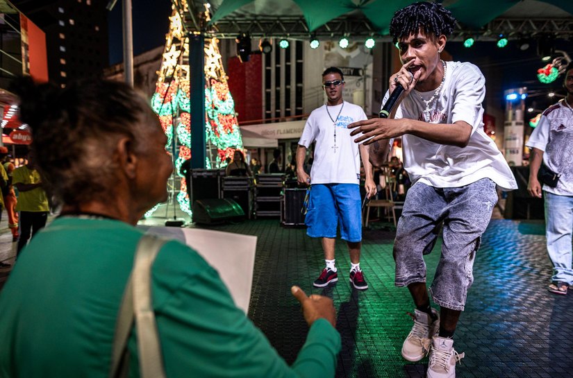 Ritmo, rima e ocupação cultural marcam edição de novembro do Sextou no Centro