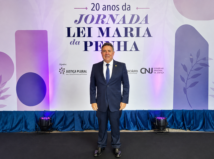 Desembargador Márcio Roberto participa do lançamento do Pena Justa Mulheres