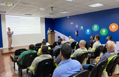 Equatorial ministra palestra de segurança para trabalhadores que atuam na Iluminação de Arapiraca