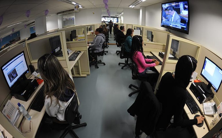 Maioria dos consultados apoia lei para combater fake news, mostra DataSenado