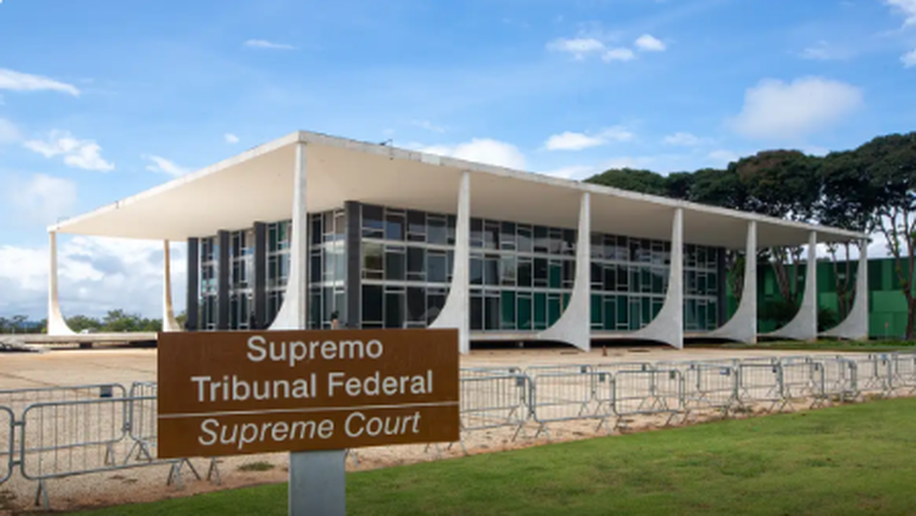 STF suspende julgamento de lei que proíbe jogos de azar