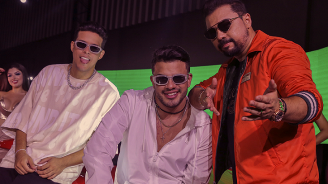 Ávine Vinny grava com Xand Avião e Felipe Amorim